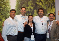 Danny Fernandex (VoloAgri), John Davis (Axia Vegetable Seeds), Sheranie Nather (Axia Vegetable Seeds), Cees Kortekaas (Axia Vegetable Seeds) and Fernando Rullan (VoloAgri).